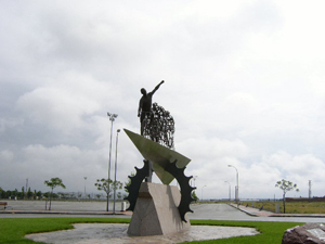 Monumento_Lolo