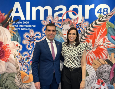 El alcalde, Francisco Javier N��ez, destaca el alma viva del Festival en la presentaci�n de su 48� edici�n en Madrid 