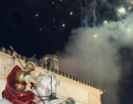 Almagro vuelve a celebrar las tradiciones, esta vez con San Jorge M�rtir
