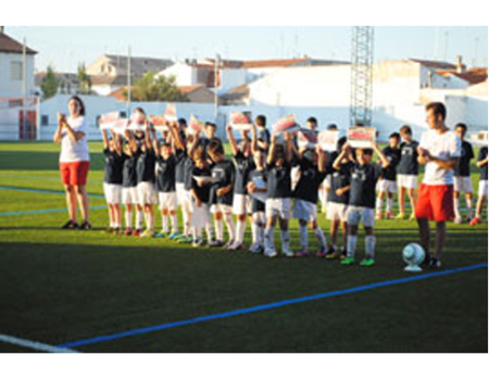 Clausurado un exitoso campus de f�tbol en Almagro