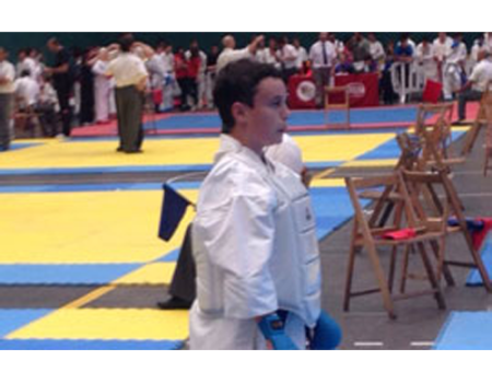 Samuel Molina se cuelga el bronce en el Internacional de Logro�o