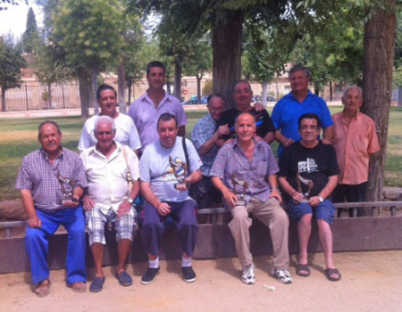 Gran participaci�n en la XV edici�n del Torneo anual de Petanca