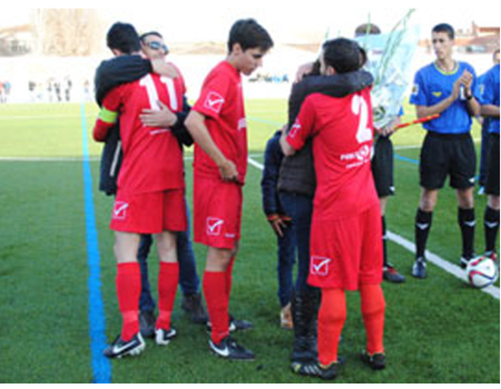 El Almagro recuerda a Sergio D�az con un bonito homenaje