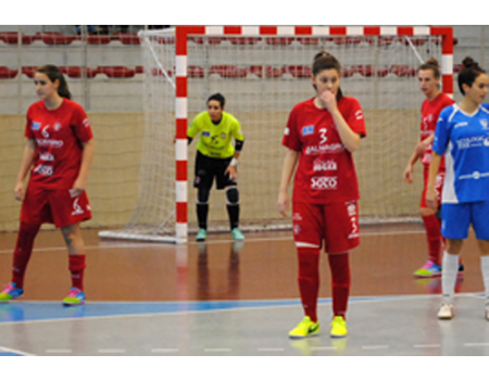 Almagro no pudo pasar del empate en Sevilla