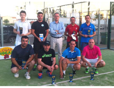 Ar�valo y Chaves vuelven a ganar en el segundo clasificatorio para el M�ster de P�del