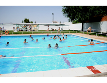 Casi 17.000 usuarios pasaron por la Piscina Municipal de Almagro