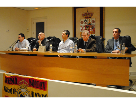 Bonito y divertido aniversario de la Pe�a Madridista Ciudad de Almagro