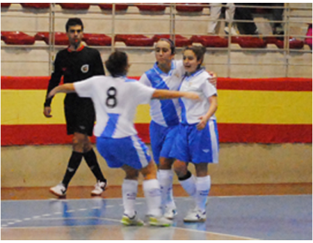 Siete goles de Vanesa dan la victoria a Galicia en la inauguraci�n