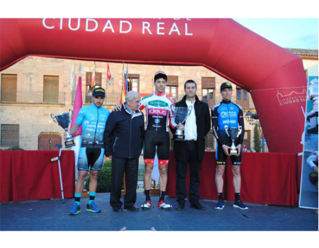 �ngel Fuentes se lleva la primera etapa del XIX Memorial Manuel Sanroma