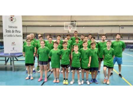 Exitoso Campus de Tenis de Mesa en Almagro