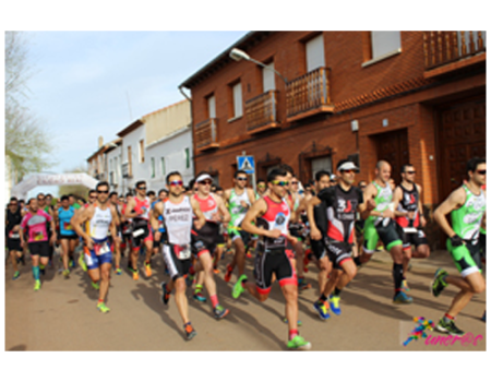 Salva Chaves y Miguel Rold�n, los mejores almagre�os en Valenzuela y Bola�os