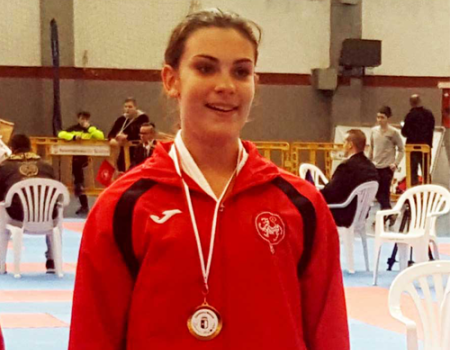 Tres campeones regionales en la Escuela de Karate