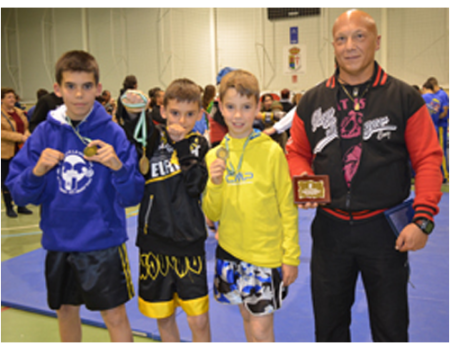 El Gimnasio Boran participa en el V Trofeo Amistoso de Kick Boxing de Ont�gola