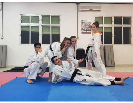 Cinco almagre�os en el Campeonato de Espa�a de Karate