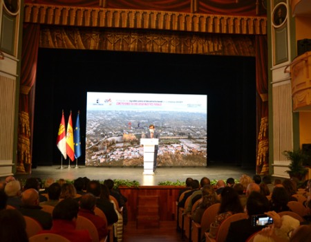 El alcalde pide al presidente de Castilla-La Mancha que haga todo lo posible e imposible para acelerar los plazos de la derivaci�n de la Tuber�a Manchega
