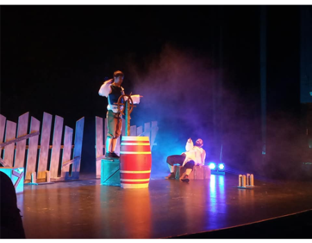 Los proyectos presentados por dos compa��as de teatro de Puertollano y Casasimarro, elegidos para el Festival Internacional de Almagro