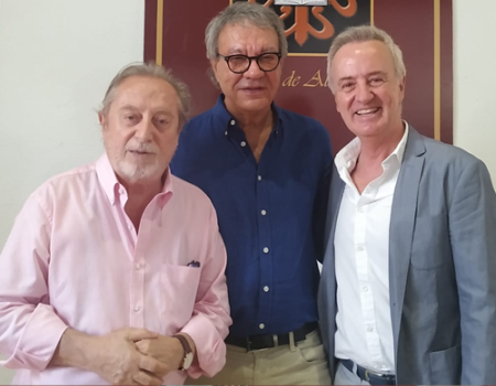 Carlos Hip�lito y Manuel Galina participan en la presentaci�n de dos obras po�ticas en el Ateneo