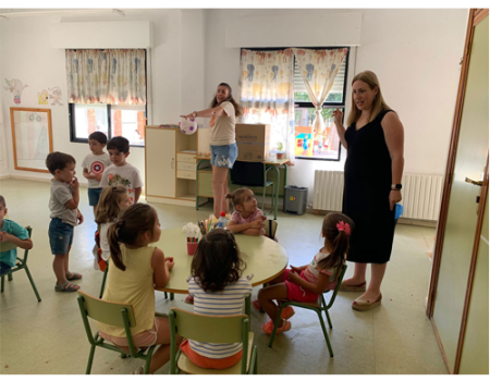 Peque�os y adolescentes disfrutan ya de las actividades l�dicas municipales