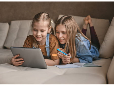 Un concurso busca los mejores estudiantes”  de la regi�n de este verano