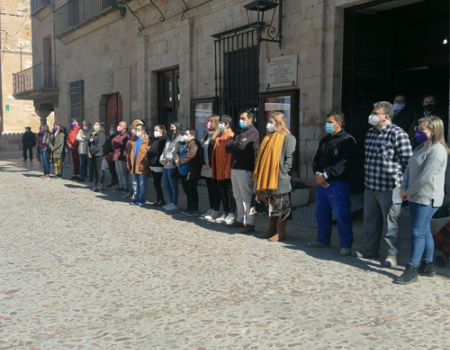 Cinco minutos de silencio, como apoyo a Ucrania
