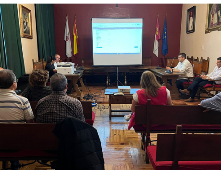 El Ayuntamiento realiza el sorteo de las once mesas electorales 