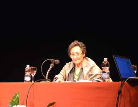 Almagro lamenta el fallecimiento de la poeta Francisca Aguirre