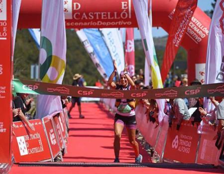 Gemma Arenas vuelve a ser la mejor en la Penyagolosa  