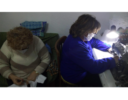 Almagro dona 3000 mascarillas y 200 batas al Hospital de Manzanares