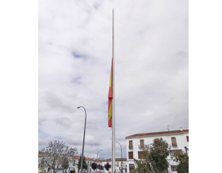 El Ayuntamiento declara luto oficial