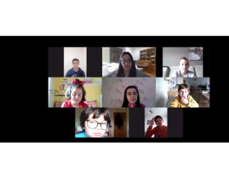 M�s de un centenar de alumnos de la Escuela Municipal de M�sica siguen recibiendo formaci�n en sus casas