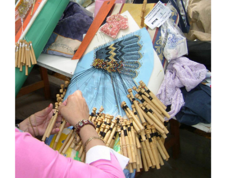 Los cursos intensivos de encaje comienzan este lunes