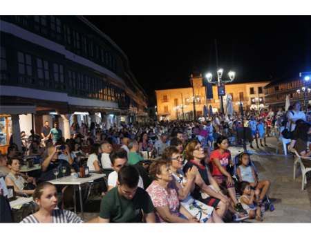 Esta noche arranca la II Edici�n del Festival Internacional de Cine en la Plaza Mayor