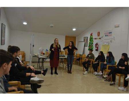 Una veintena de j�venes inicia el curso de monitor de actividades juveniles  