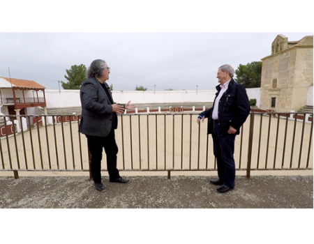 La plaza de toros del santuario de la Virgen de las Nieves ser� este martes protagonista del programa Variotinto de  la televisi�n regional 