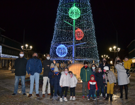 Almagro ya luce Navidad