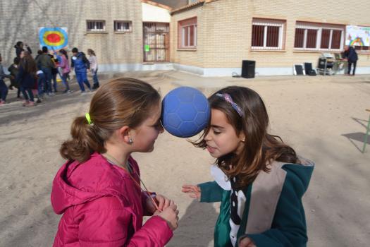 Los colegios celebran el D�a Escolar de la Paz y la No violencia