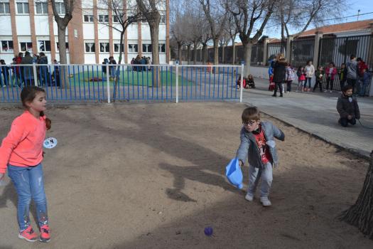 Los colegios celebran el D�a Escolar de la Paz y la No violencia