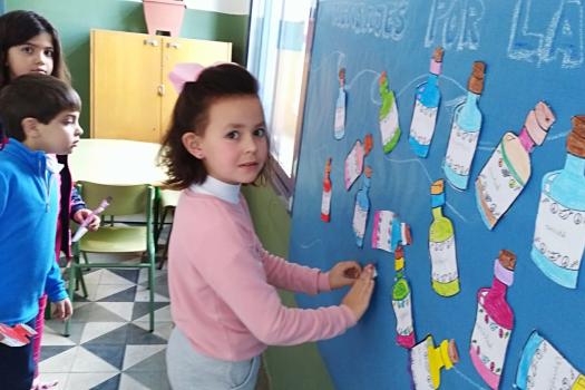 Los colegios celebran el D�a Escolar de la Paz y la No violencia