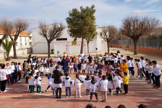 Los colegios celebran el D�a Escolar de la Paz y la No violencia