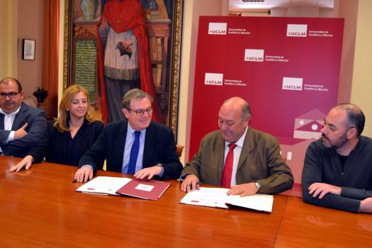 Firma Convenio Campo de Cva.