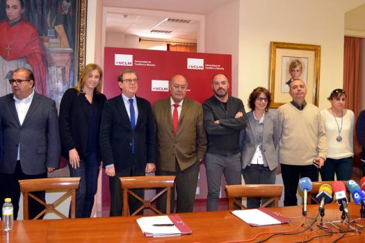 Firma Convenio Campo de Cva.