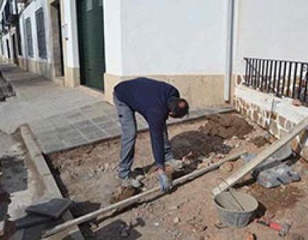 El Ayuntamiento dota de mayor accesibilidad al barrio de San Juan