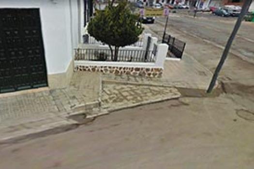 El Ayuntamiento dota de mayor accesibilidad al barrio de San Juan