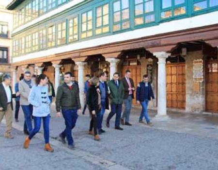 El presidente regional del Partido Popular visita Almagro