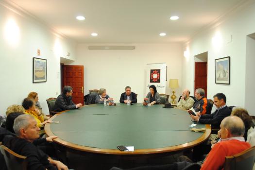 F�lix Llorente presenta De este lado del ingenio