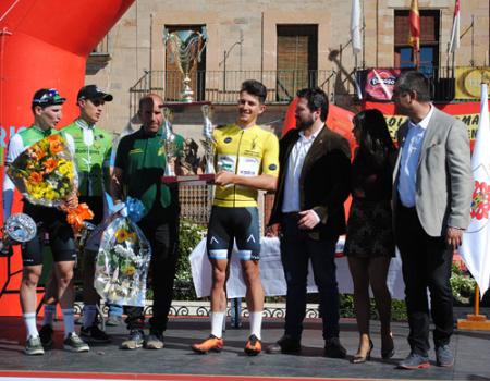 David Mart�n se impone con autoridad en las dos etapas del Memorial Manuel Sanroma