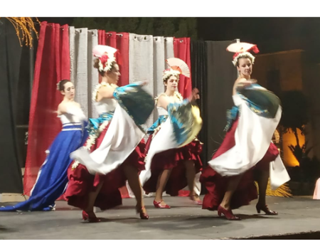 Una decena de comparsas desfilar�n hoy en Almagro