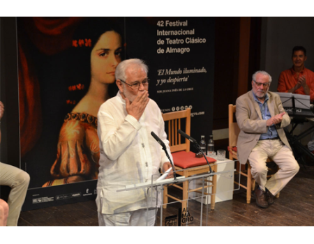 Manuel Canseco recibe un caluroso homenaje en el Festival de Almagro