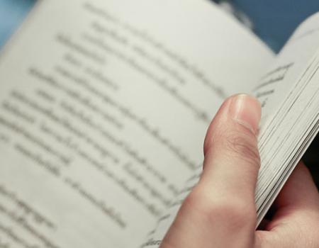 30 recomendaciones literarias a todos los p�blicos “para continuar con el h�bito lector durante este verano”