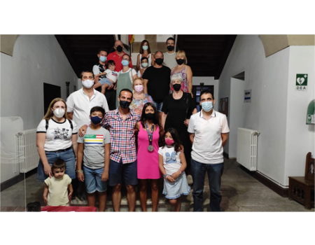 Gemma Arenas recibe el reconocimiento de Almagro tras proclamarse subcampeona del mundo Skyrunning en la modalidad de Ultra